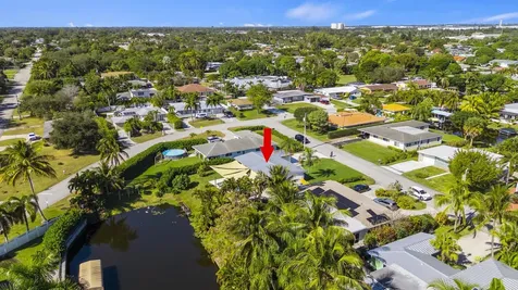 1510 Carandis Circle Lake Clarke Shores FL 33406