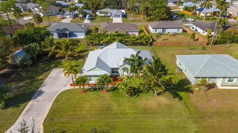 1852 Sw Erie Street Port Saint Lucie FL 34953