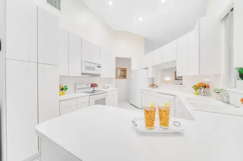 6474 Brava Way Boca Raton FL 33433