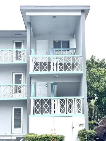 1021 Crystal Lake Drive Deerfield Beach FL 33064