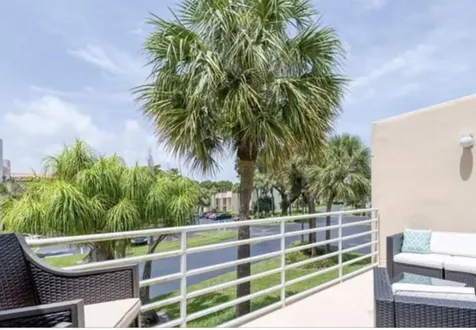 1605 S Us Highway 1 Jupiter FL 33477