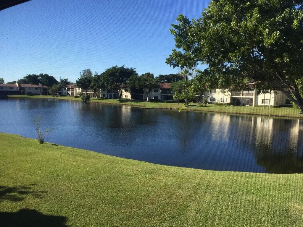 21863 Arriba Real Boca Raton FL 33433