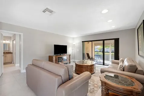 21863 Arriba Real Boca Raton FL 33433