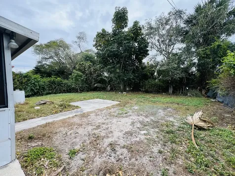 1348 9th Street West Palm Beach FL 33401