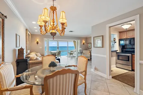 400 Wilma Circle Riviera Beach FL 33404