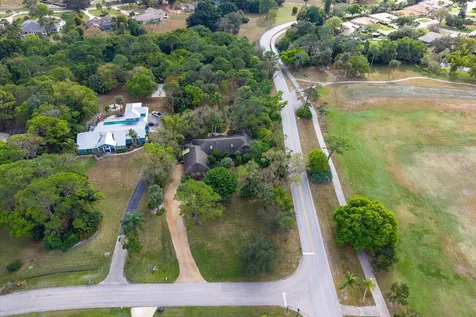 1995 Sw Saint Andrews Drive Palm City FL 34990