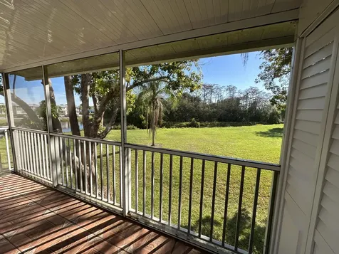 668 Saxony Place Delray Beach FL 33446
