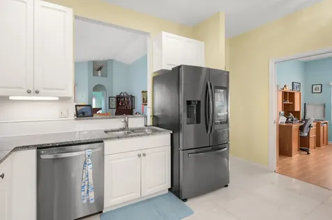 616 Nw Whitfield Way Port Saint Lucie FL 34986