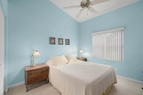 616 Nw Whitfield Way Port Saint Lucie FL 34986