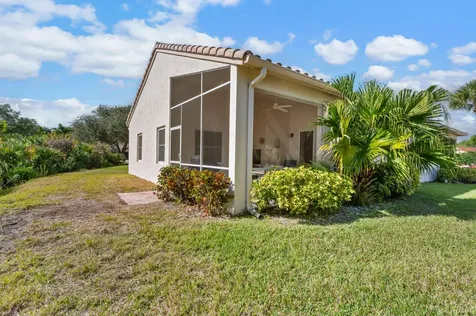 616 Nw Whitfield Way Port Saint Lucie FL 34986
