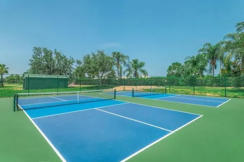 616 Nw Whitfield Way Port Saint Lucie FL 34986