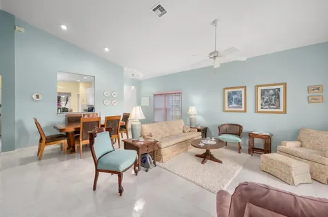 616 Nw Whitfield Way Port Saint Lucie FL 34986
