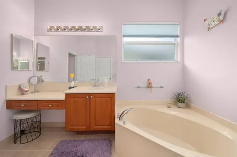 305 Nw Springview Loop Port Saint Lucie FL 34986