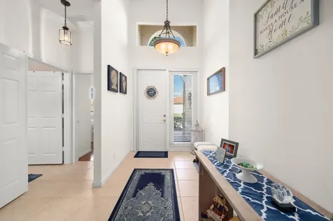 305 Nw Springview Loop Port Saint Lucie FL 34986