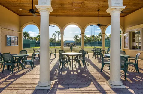 305 Nw Springview Loop Port Saint Lucie FL 34986