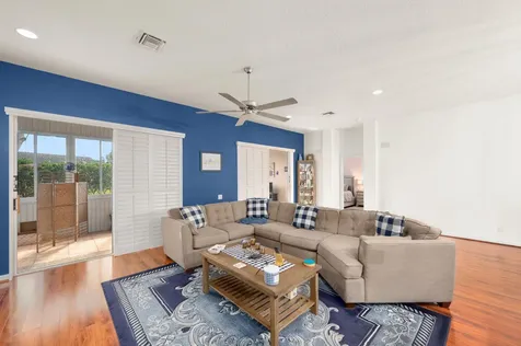 305 Nw Springview Loop Port Saint Lucie FL 34986