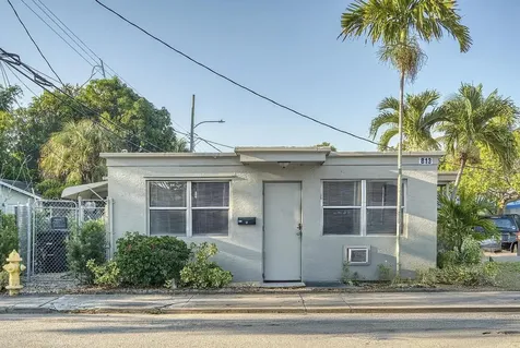813 9th Avenue Lake Worth Beach FL 33460