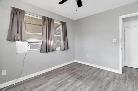813 9th Avenue Lake Worth Beach FL 33460
