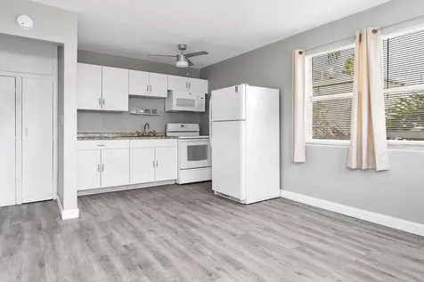 813 9th Avenue Lake Worth Beach FL 33460