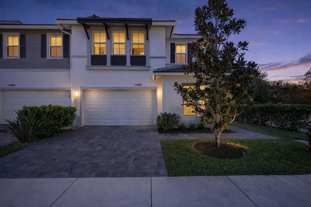 11457 Pointe Midtown Drive Palm Beach Gardens FL 33418