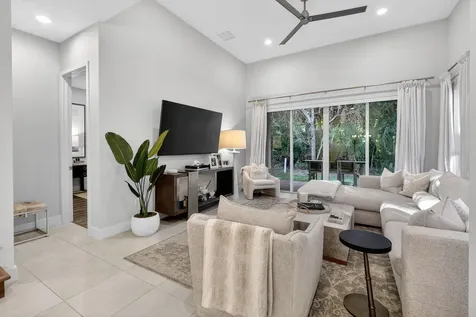 11457 Pointe Midtown Drive Palm Beach Gardens FL 33418