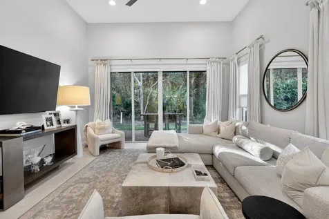 11457 Pointe Midtown Drive Palm Beach Gardens FL 33418