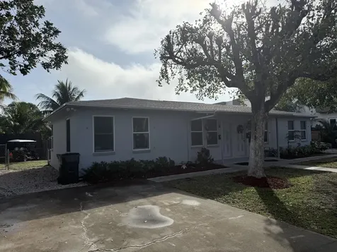 325 S Swinton Avenue Delray Beach FL 33444