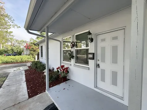 325 S Swinton Avenue Delray Beach FL 33444