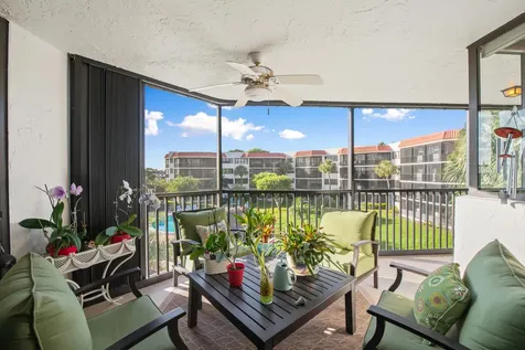 800 Jeffery Street Boca Raton FL 33487