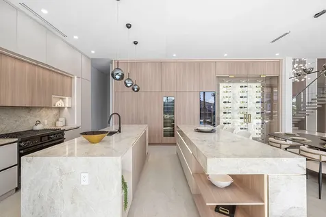 750 Ne 69th Street Boca Raton FL 33487