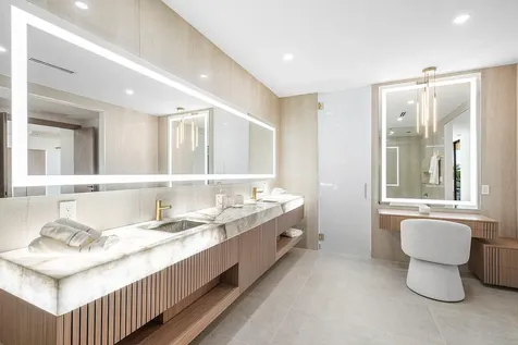 750 Ne 69th Street Boca Raton FL 33487