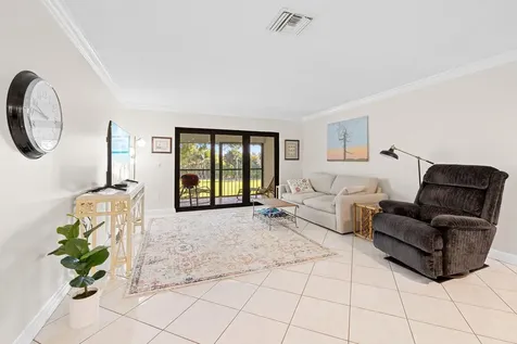 9193 Pecky Cypress Lane Boca Raton FL 33428
