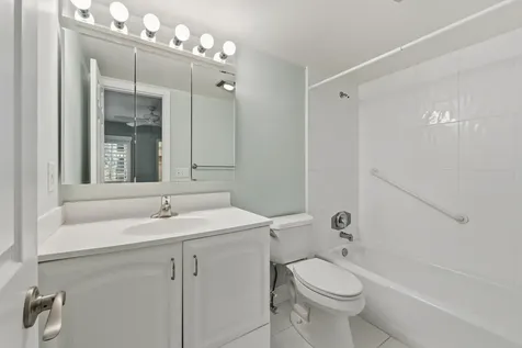 7 Westwood Avenue Tequesta FL 33469