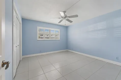 7 Westwood Avenue Tequesta FL 33469