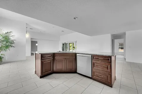 1265 Sw Milan Lane Port Saint Lucie FL 34953