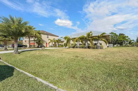 1265 Sw Milan Lane Port Saint Lucie FL 34953