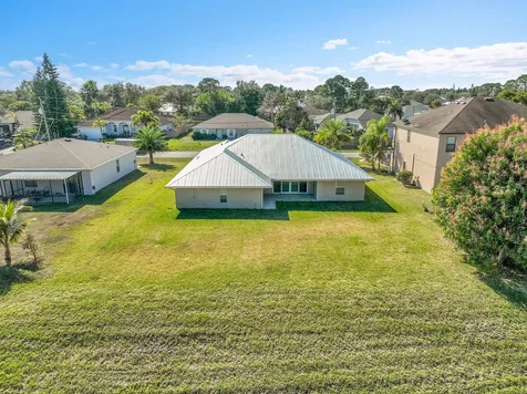 1265 Sw Milan Lane Port Saint Lucie FL 34953