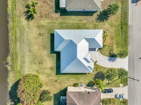 1265 Sw Milan Lane Port Saint Lucie FL 34953