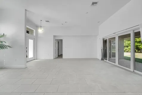 1265 Sw Milan Lane Port Saint Lucie FL 34953