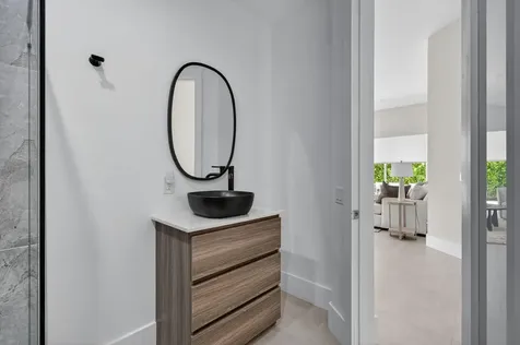 5310 Nw 26th Circle Boca Raton FL 33496