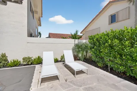 5310 Nw 26th Circle Boca Raton FL 33496