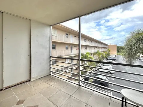 2515 Ne 2nd Court Boynton Beach FL 33435