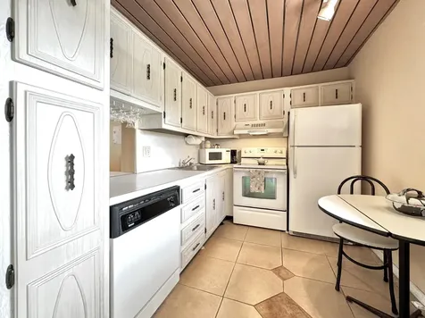 2515 Ne 2nd Court Boynton Beach FL 33435