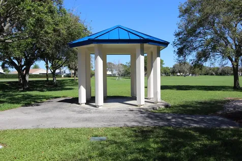 20 Walcott Drive Boynton Beach FL 33426