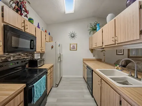 20 Walcott Drive Boynton Beach FL 33426