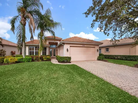 8918 First Tee Road Port Saint Lucie FL 34986