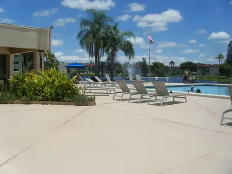 2700 W Sunrise Lakes Drive Sunrise FL 33322