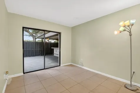 1152 Summit Trail Circle West Palm Beach FL 33415