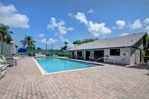 1152 Summit Trail Circle West Palm Beach FL 33415