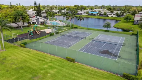1152 Summit Trail Circle West Palm Beach FL 33415